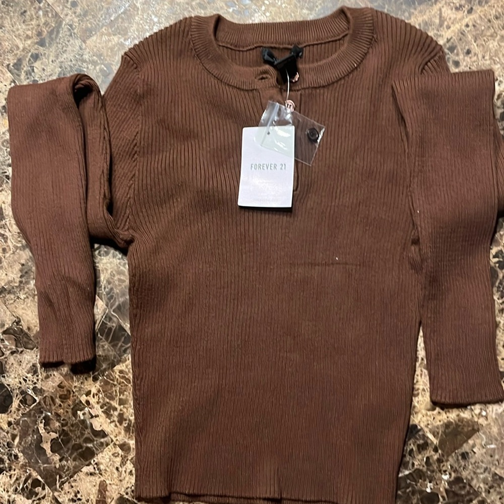 Sweater forever 21